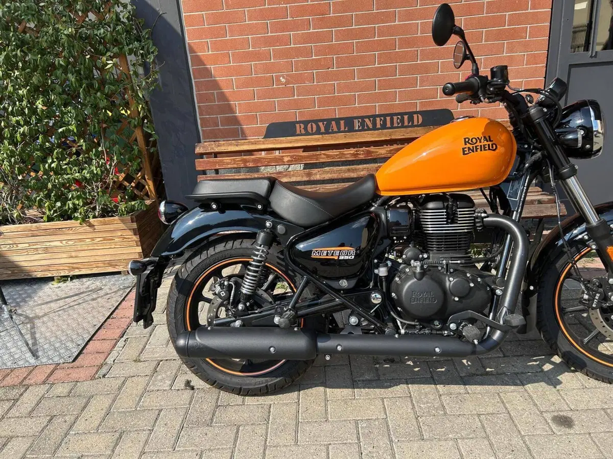 Royal Enfield Meteor 350 (2021 - 26) (3)