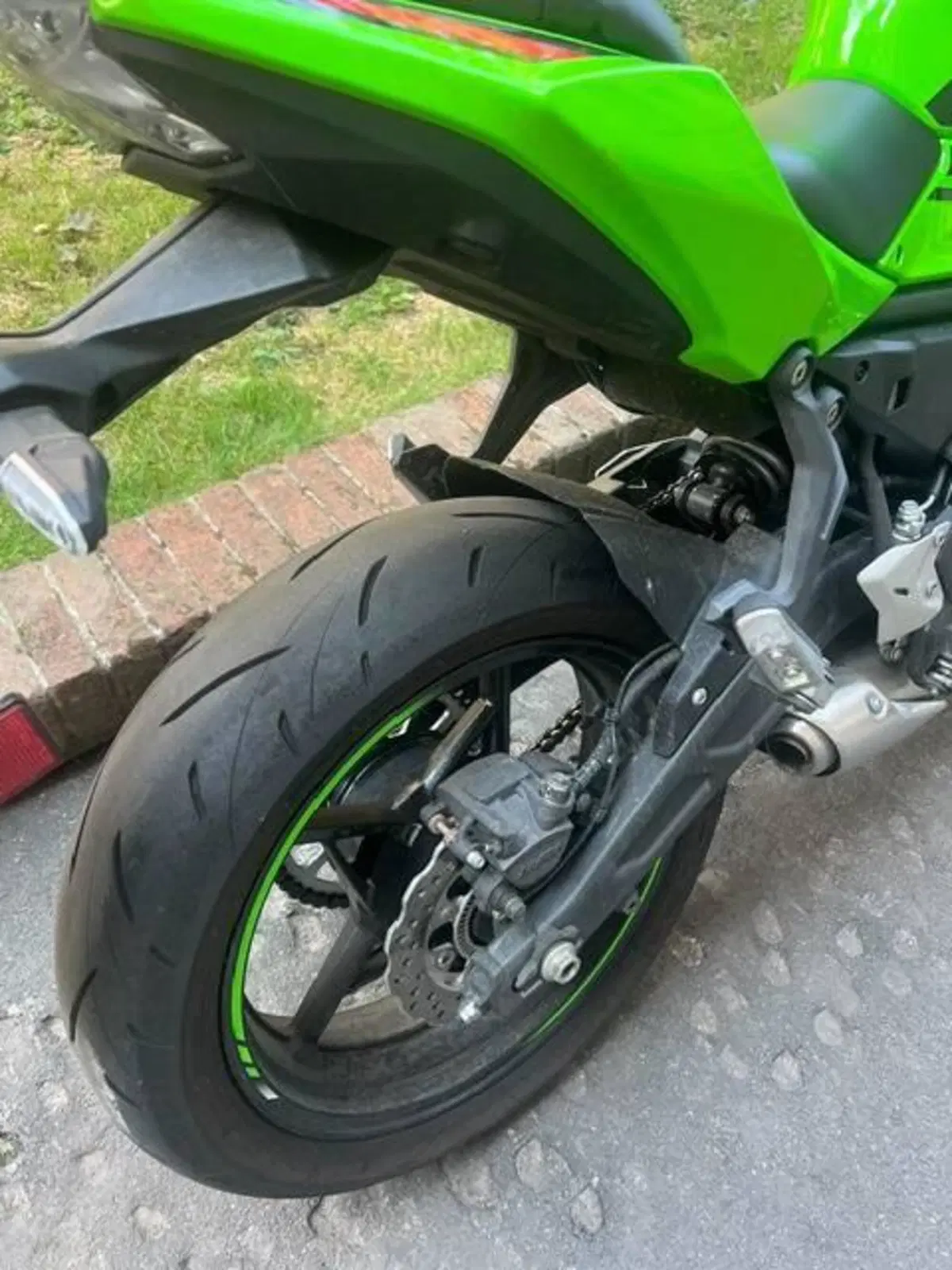 Kawasaki Ninja 650 (2021 - 24) (2)