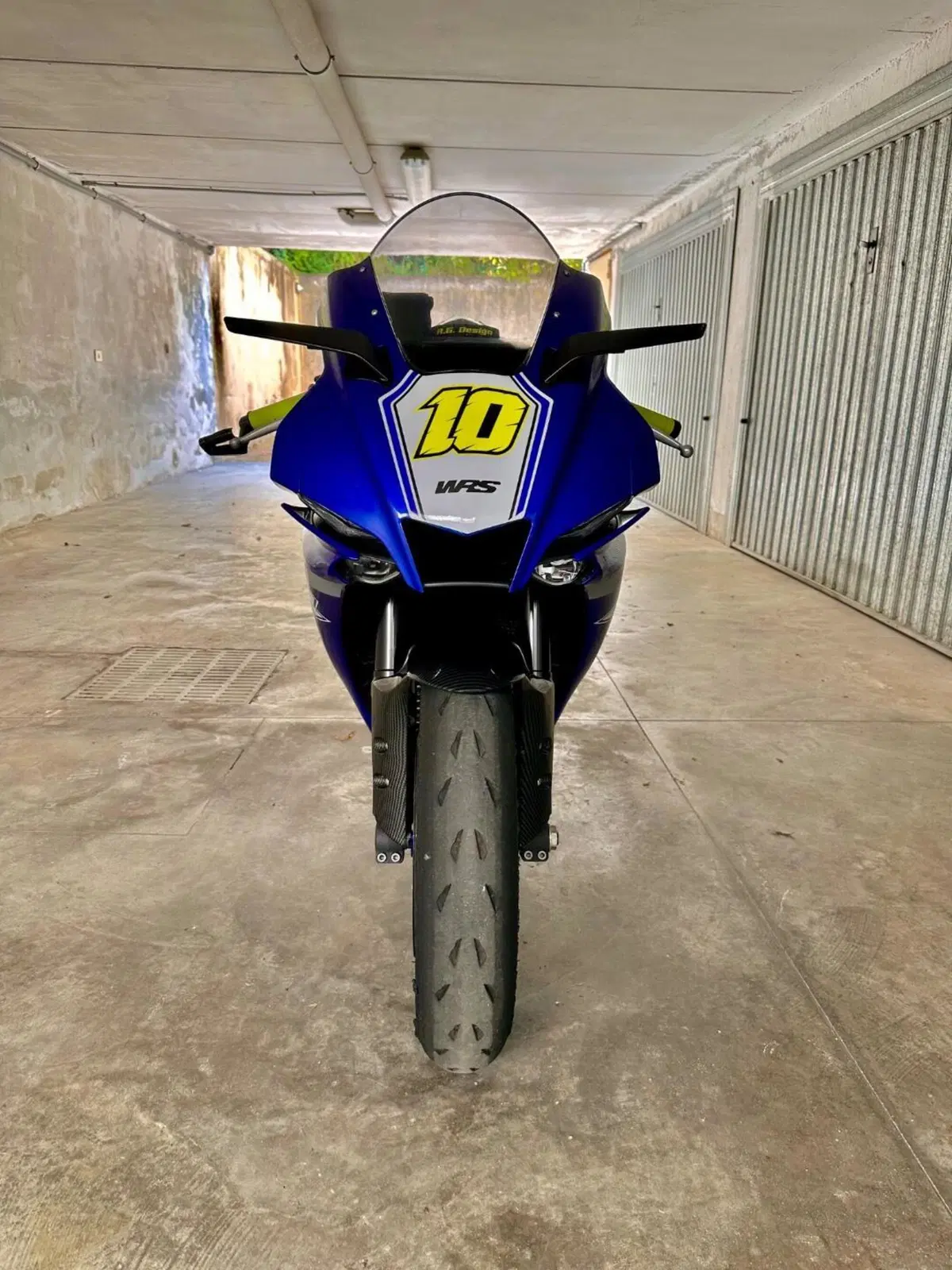 Yamaha YZF R1 (2020 - 25) (3)