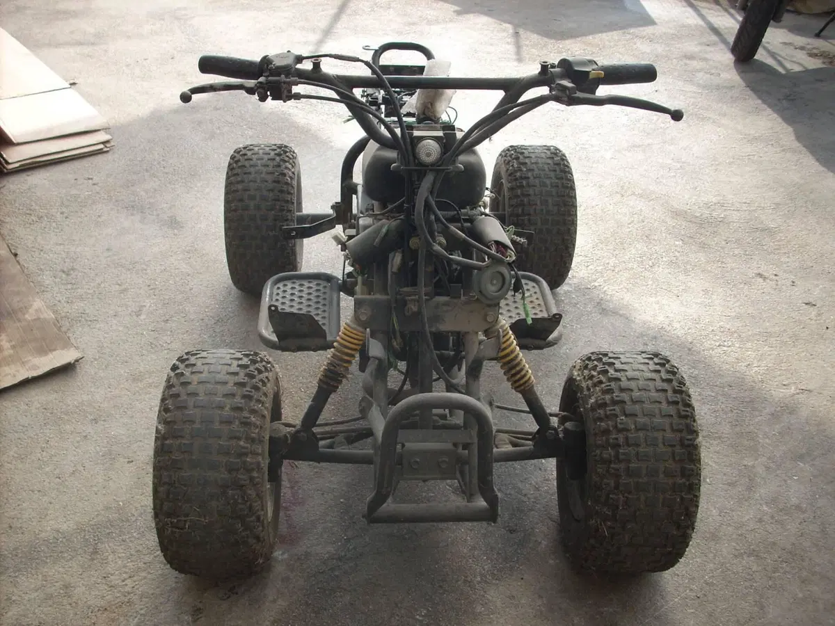 Ricambi Usati Adly ATV 50 Quad Her Chee Originali (2)