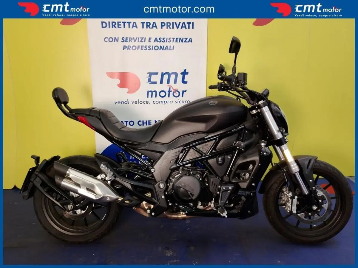 Benelli 502 C (2019 - 20)