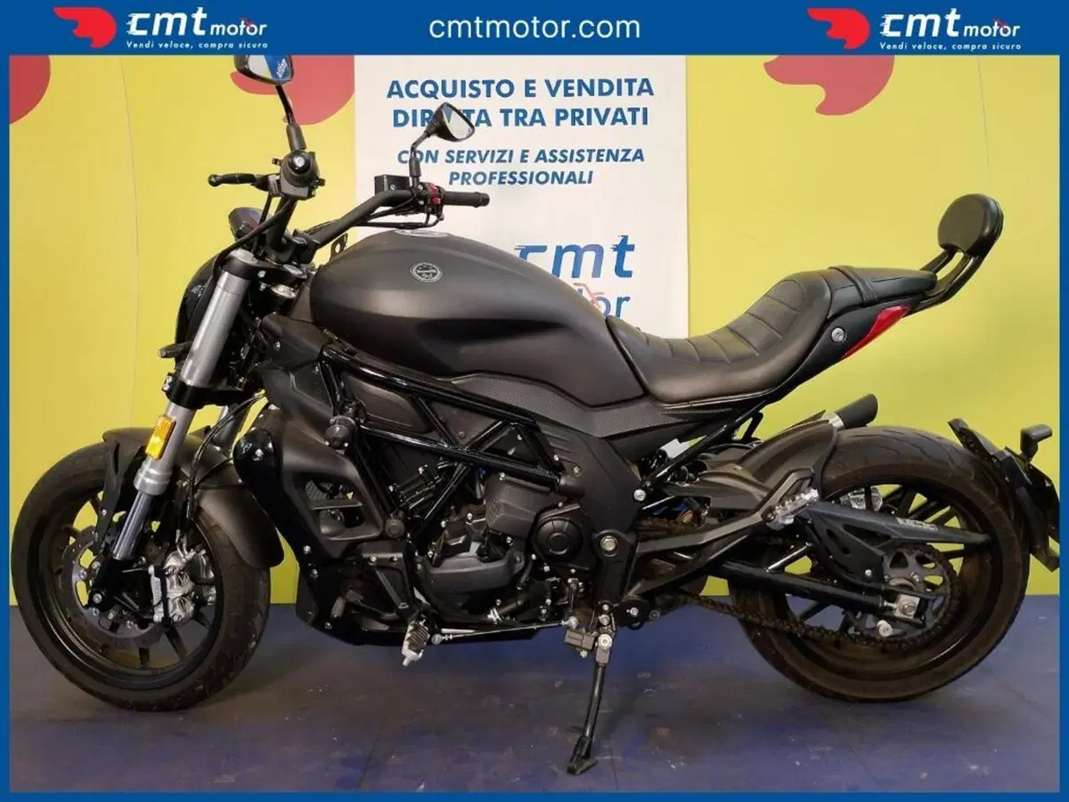 Benelli 502 C (2019 - 20) (3)