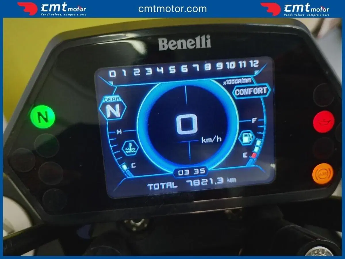 Benelli 502 C (2019 - 20) (5)