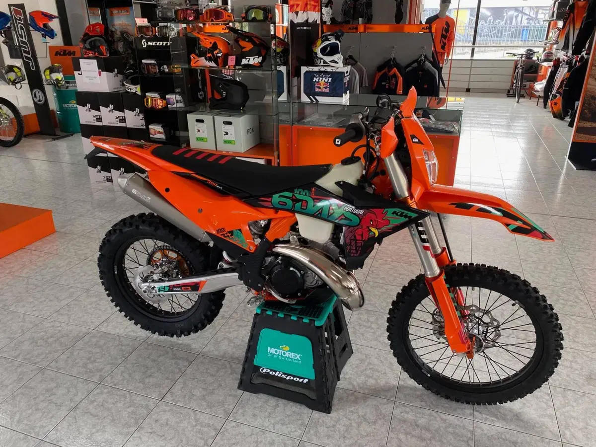 KTM 300 EXC 6Days (2027) (2)
