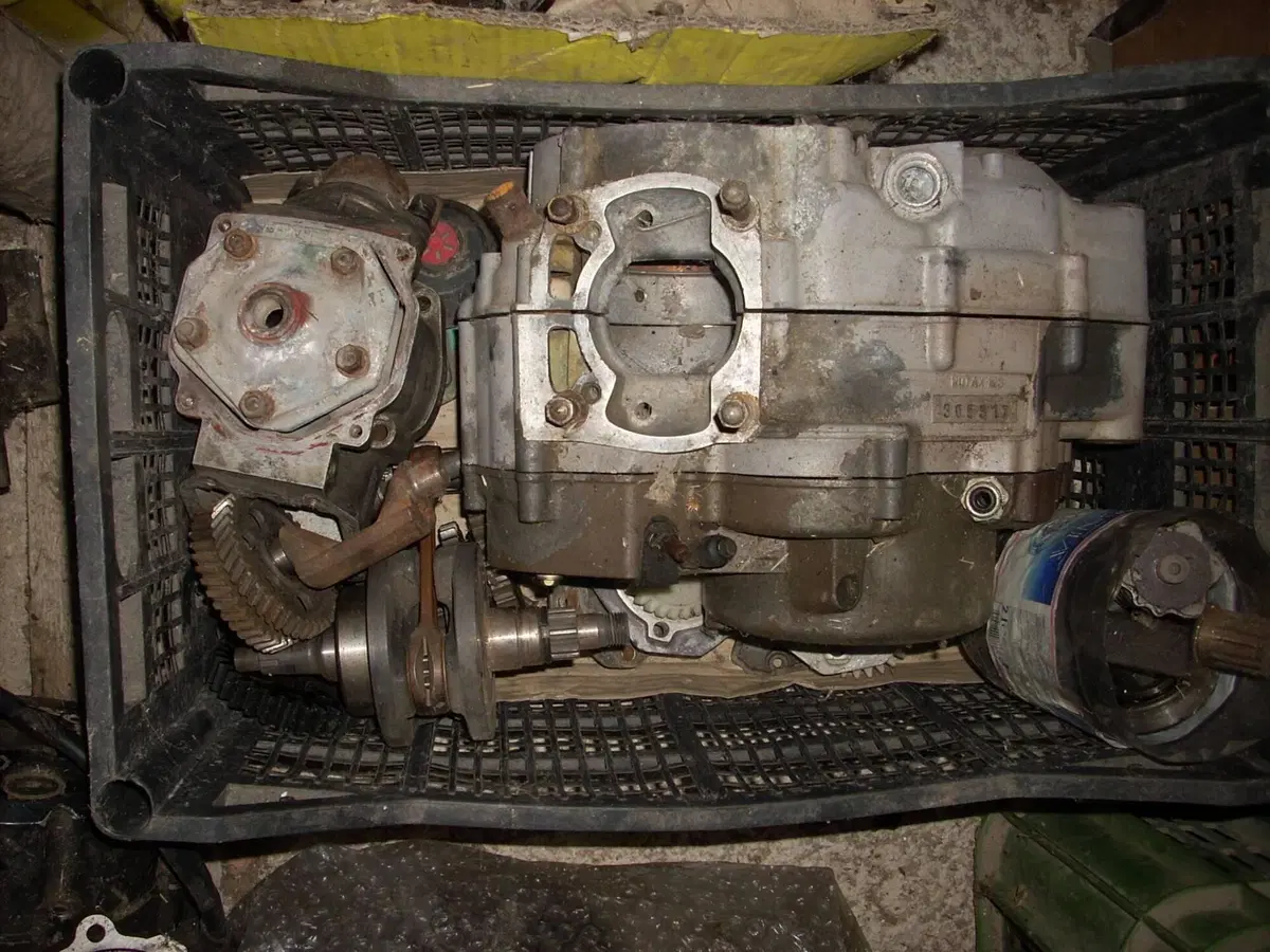Ricambi Motore Usati Aprilia Red Rose 125 Rotax 12 (2)