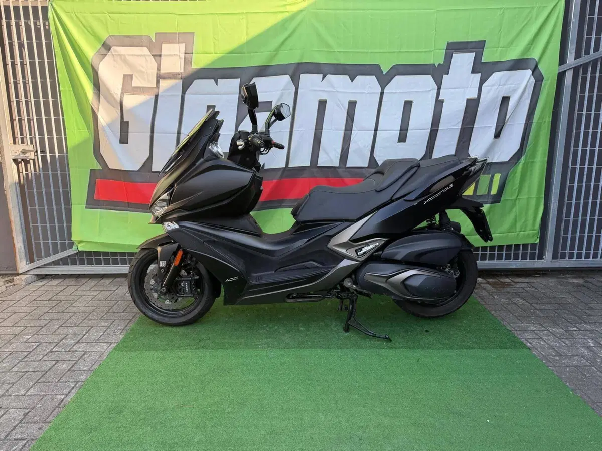 Kymco Xciting 400i S TCS (2021 - 24) (3)
