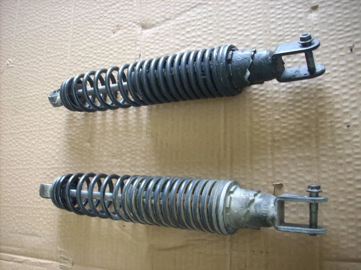 Ricambi Usati Aprilia Leonardo 125 Originali (2)