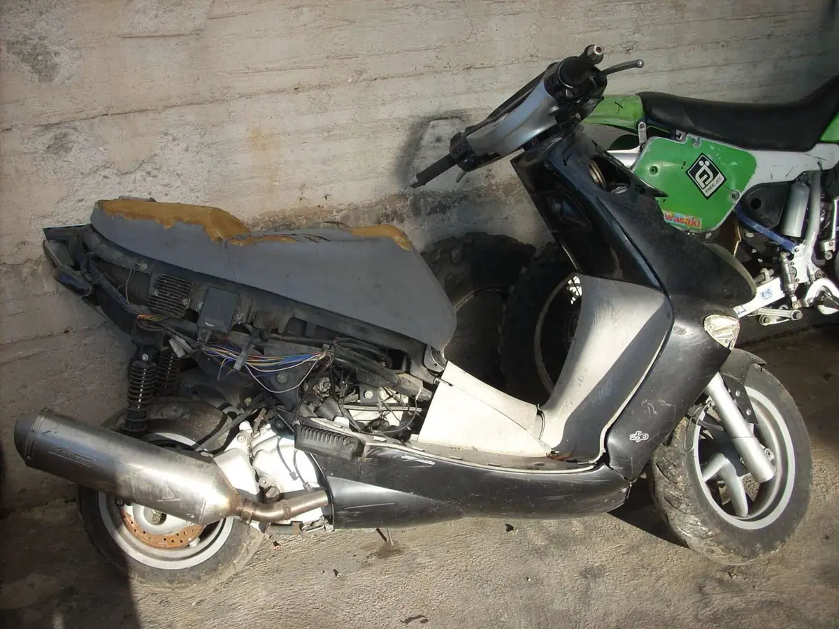 Ricambi Usati Aprilia Leonardo 250 Originali (13)