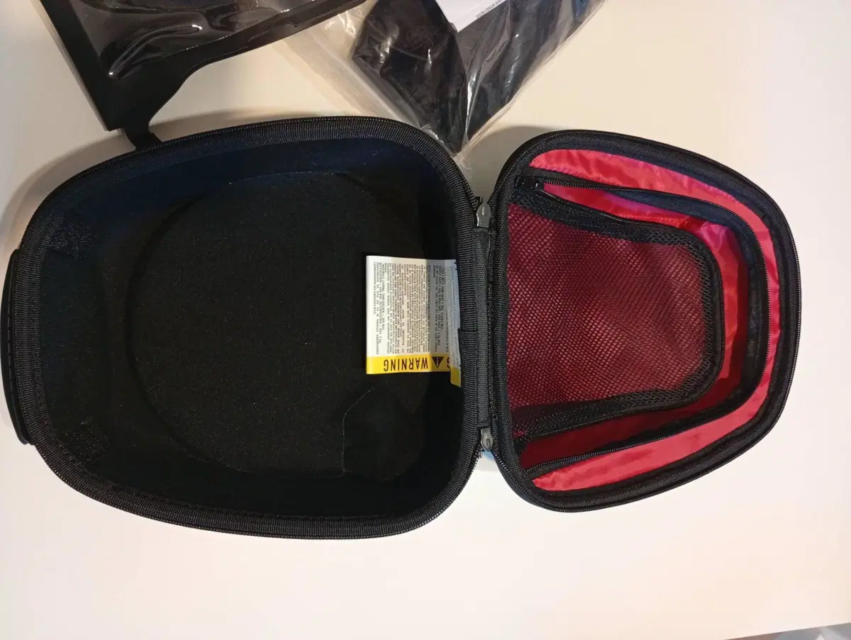 Borsa serbatoio GIVI tanklocked st605+ nuova (4)