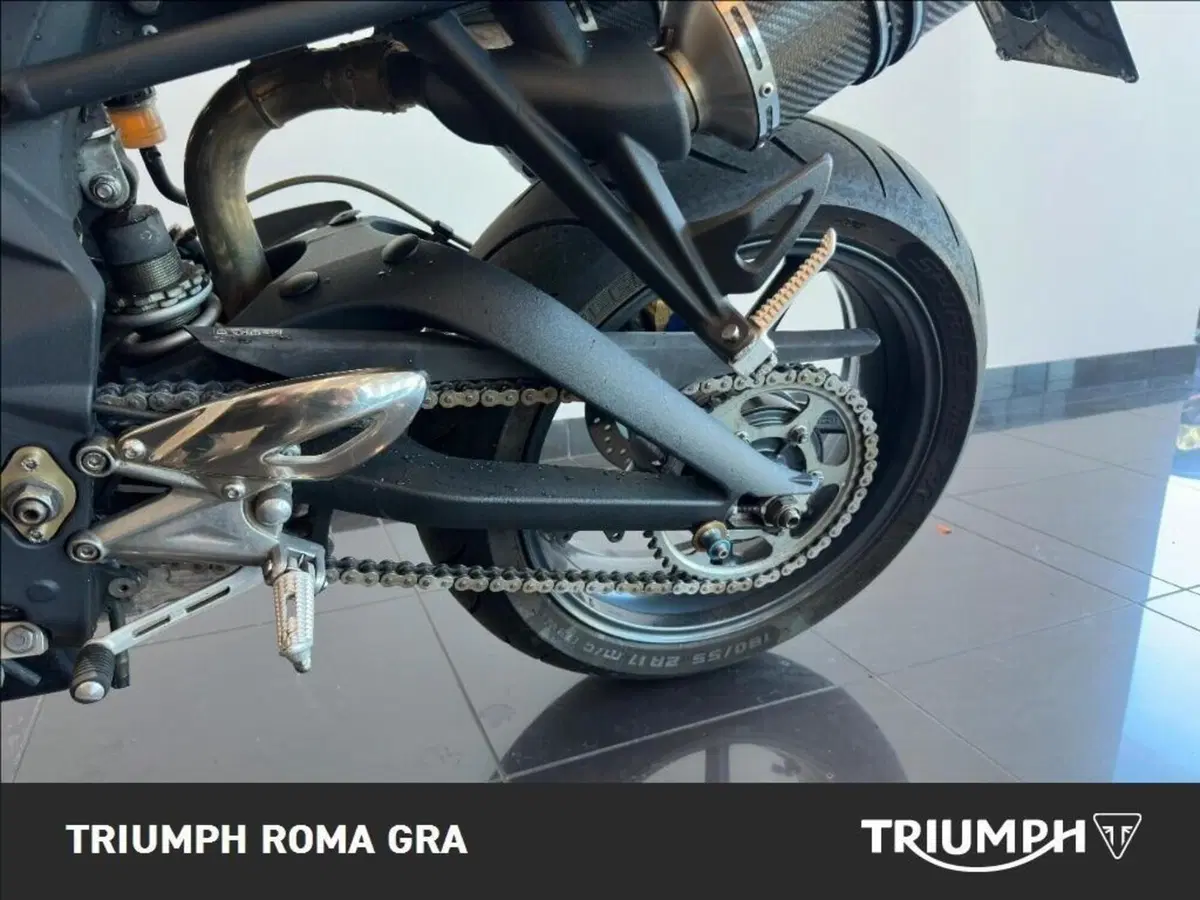Triumph Street Triple (2007 - 12) (13)