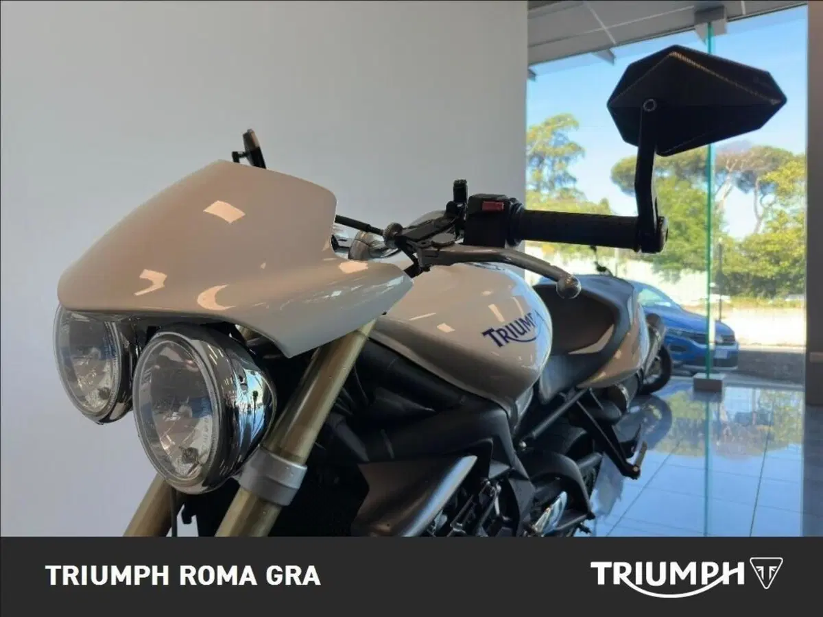 Triumph Street Triple (2007 - 12) (10)