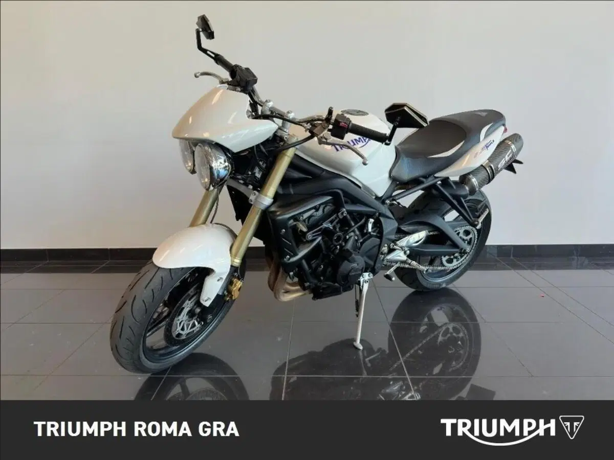 Triumph Street Triple (2007 - 12) (2)