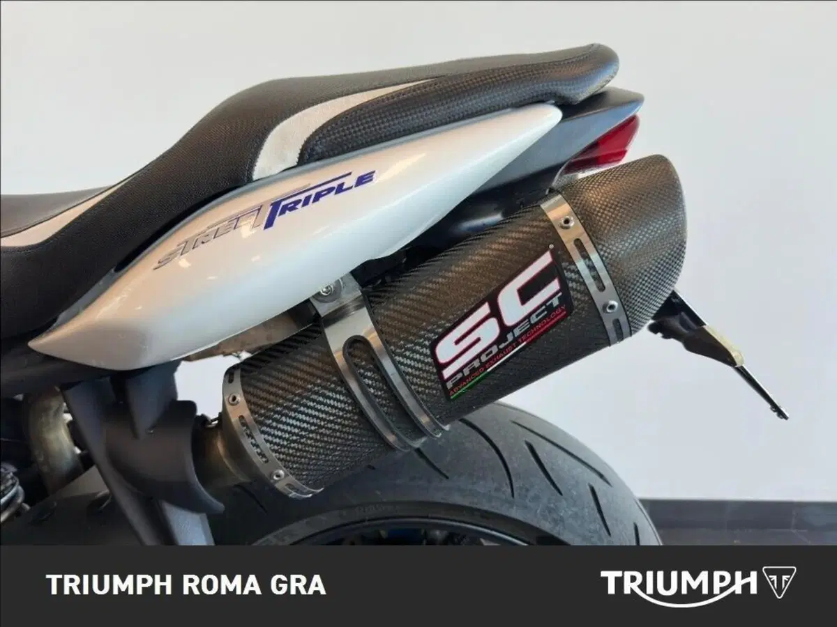 Triumph Street Triple (2007 - 12) (15)