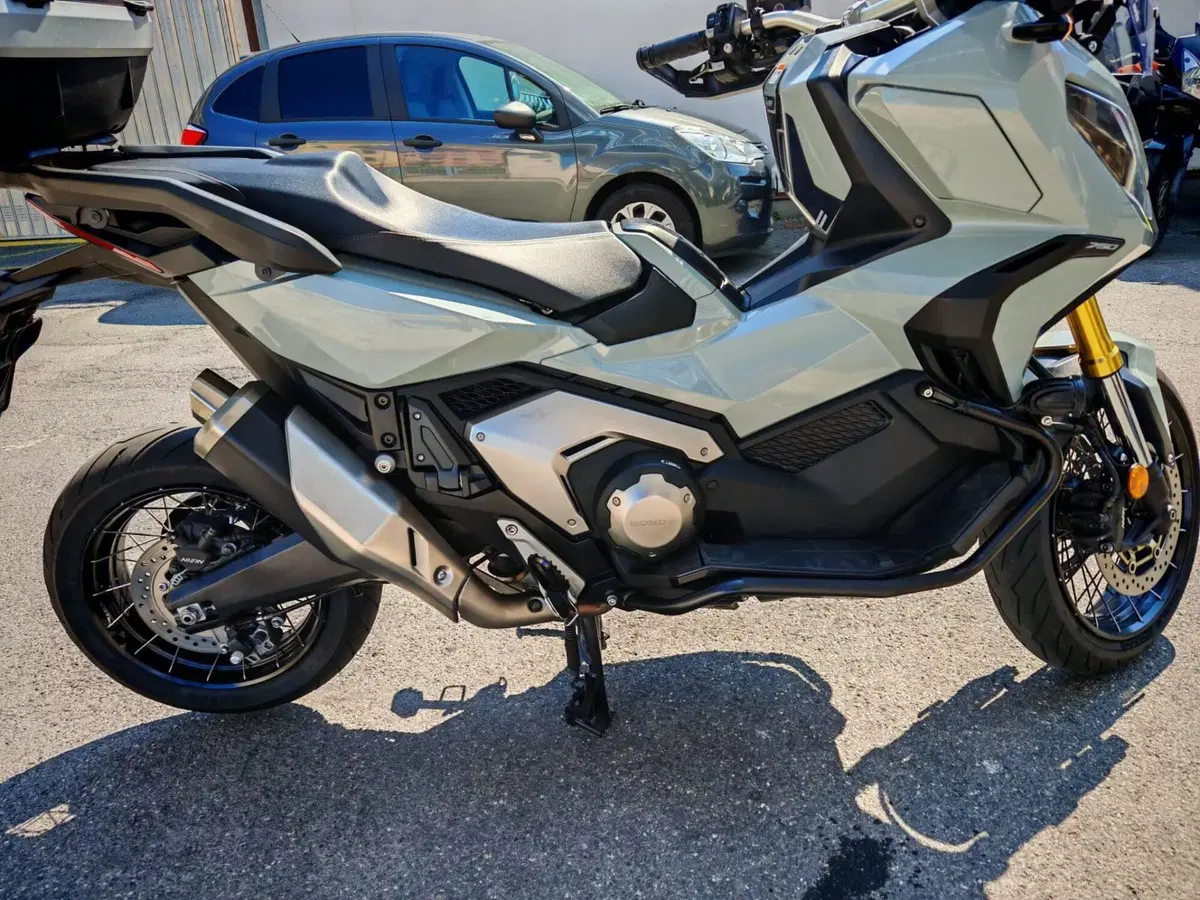 Honda X-ADV 750 DCT (2021 - 24) (3)