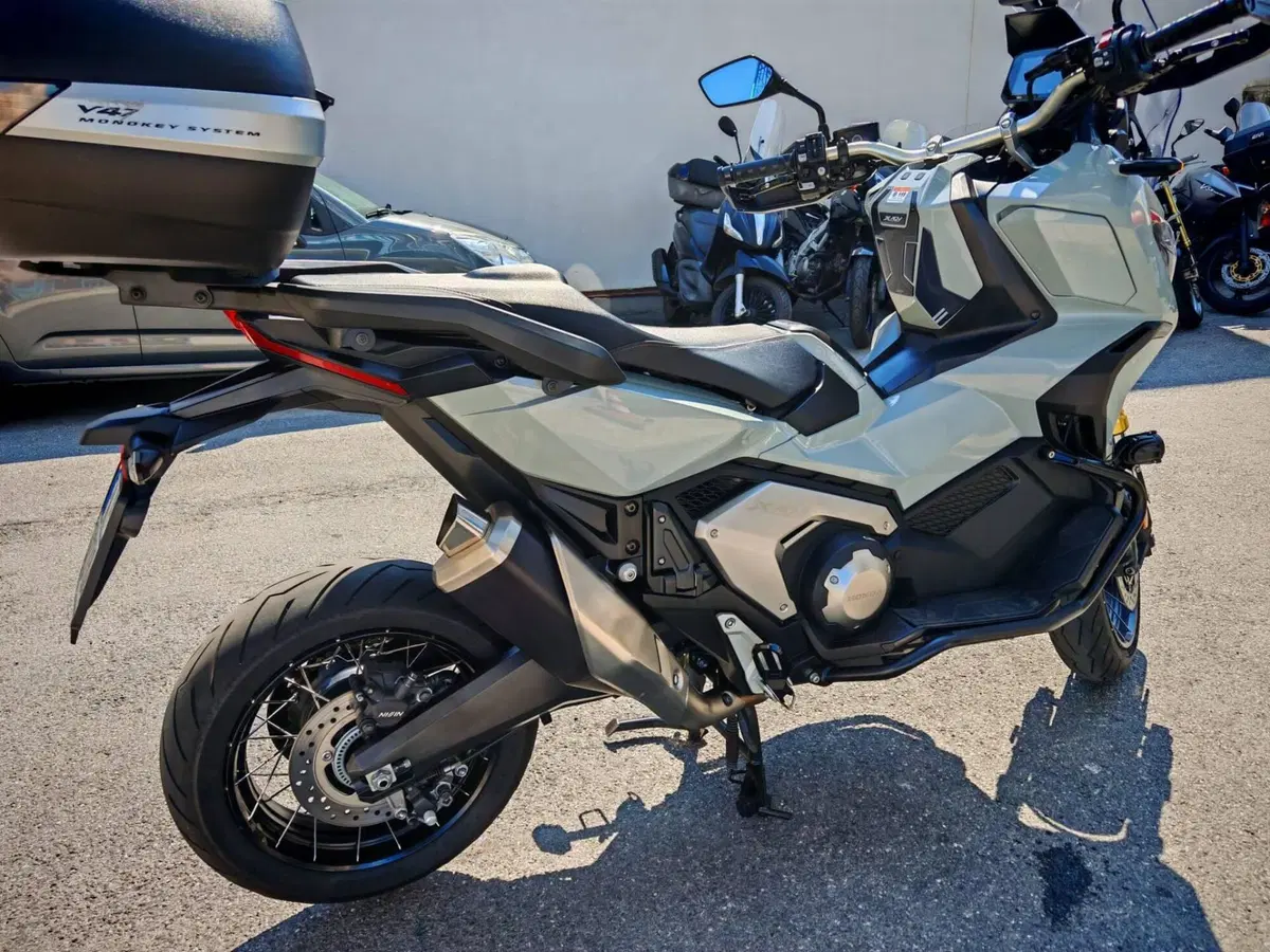Honda X-ADV 750 DCT (2021 - 24) (4)