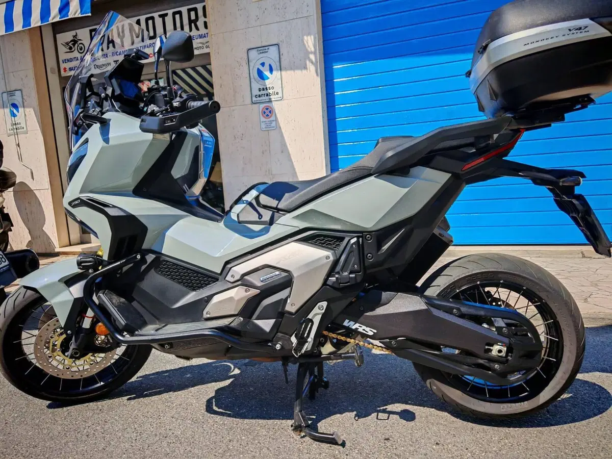 Honda X-ADV 750 DCT (2021 - 24) (7)