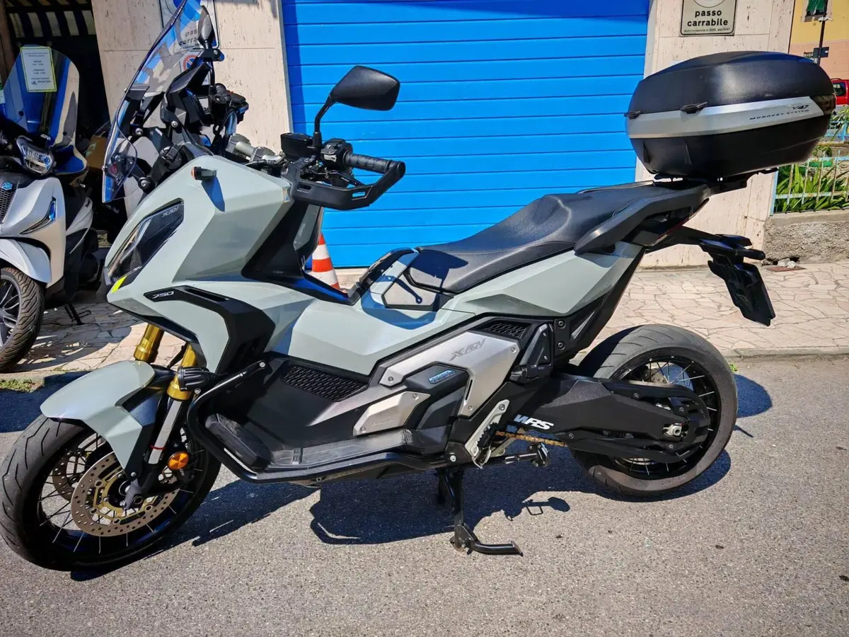 Honda X-ADV 750 DCT (2021 - 24) (10)