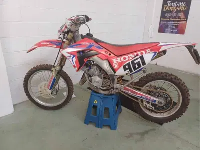 HM CRE 125 R  usata
