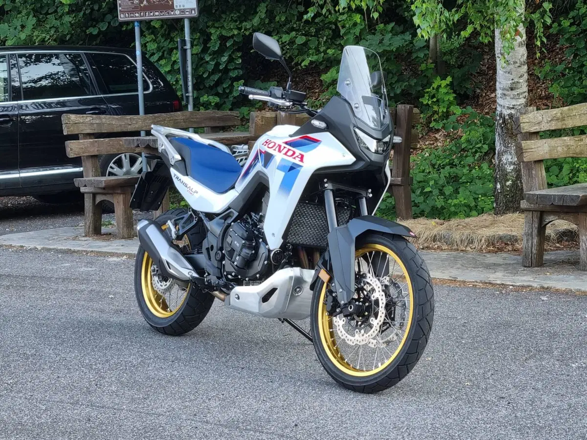 Honda Transalp XL750 (2026) (3)
