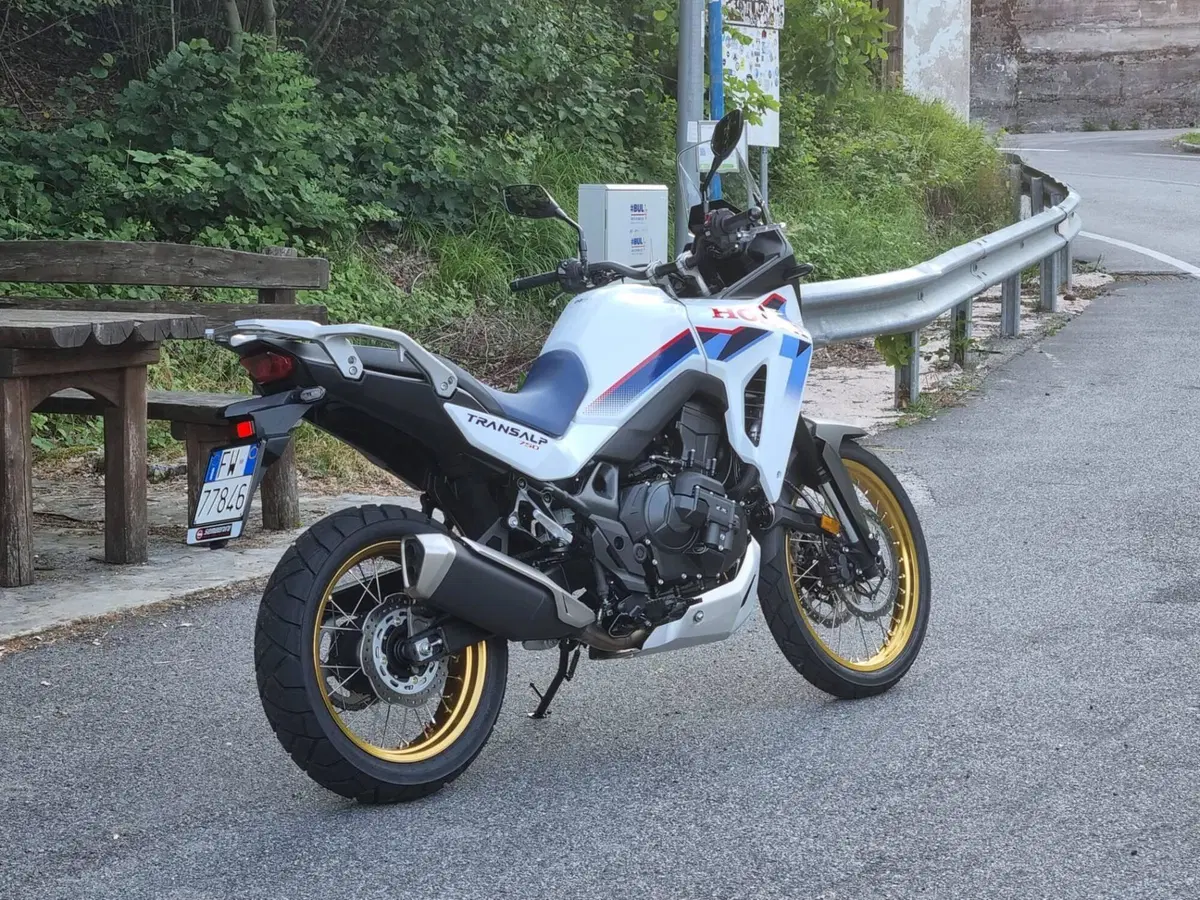 Honda Transalp XL750 (2026) (4)