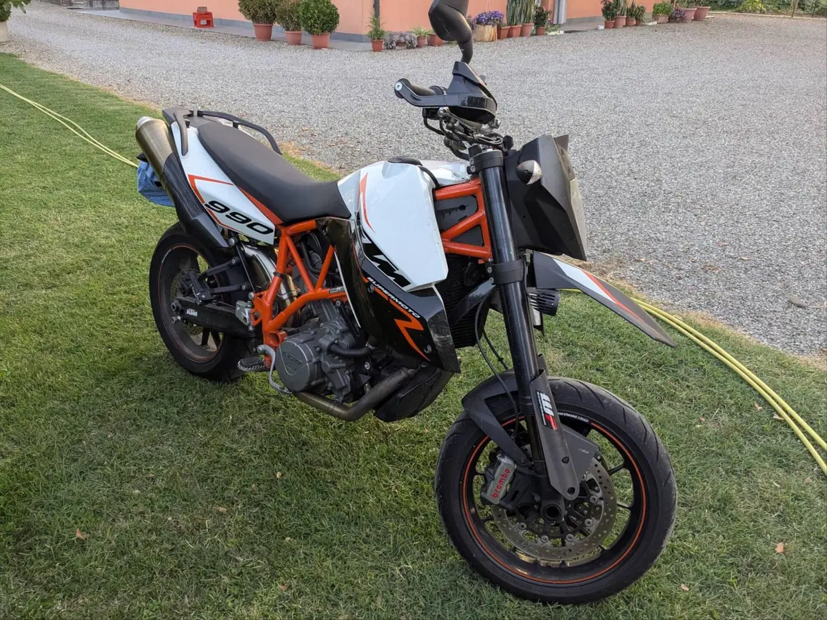 KTM 990 Supermoto R (2009 - 11) (3)