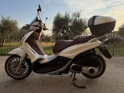 Piaggio Beverly 300 i.e. (2010 - 16) usata