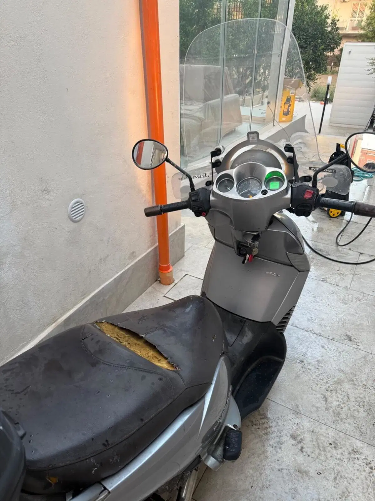 Aprilia Scarabeo 250 (2006 - 11) (3)