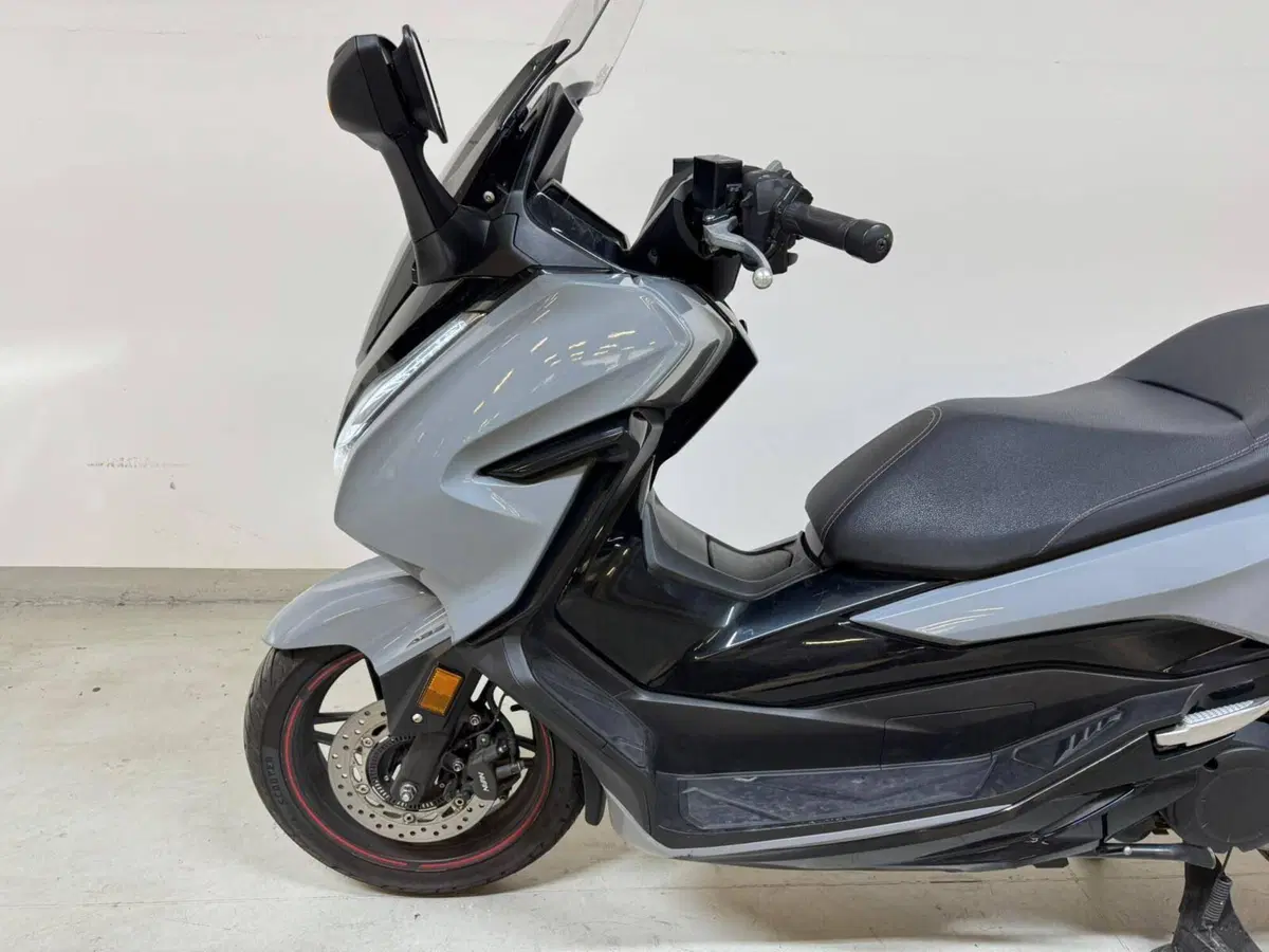 Honda Forza 300 ABS (2018 - 20) (13)