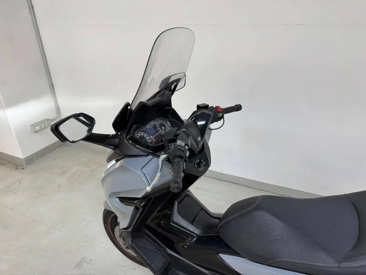 Honda Forza 300 ABS (2018 - 20) (16)