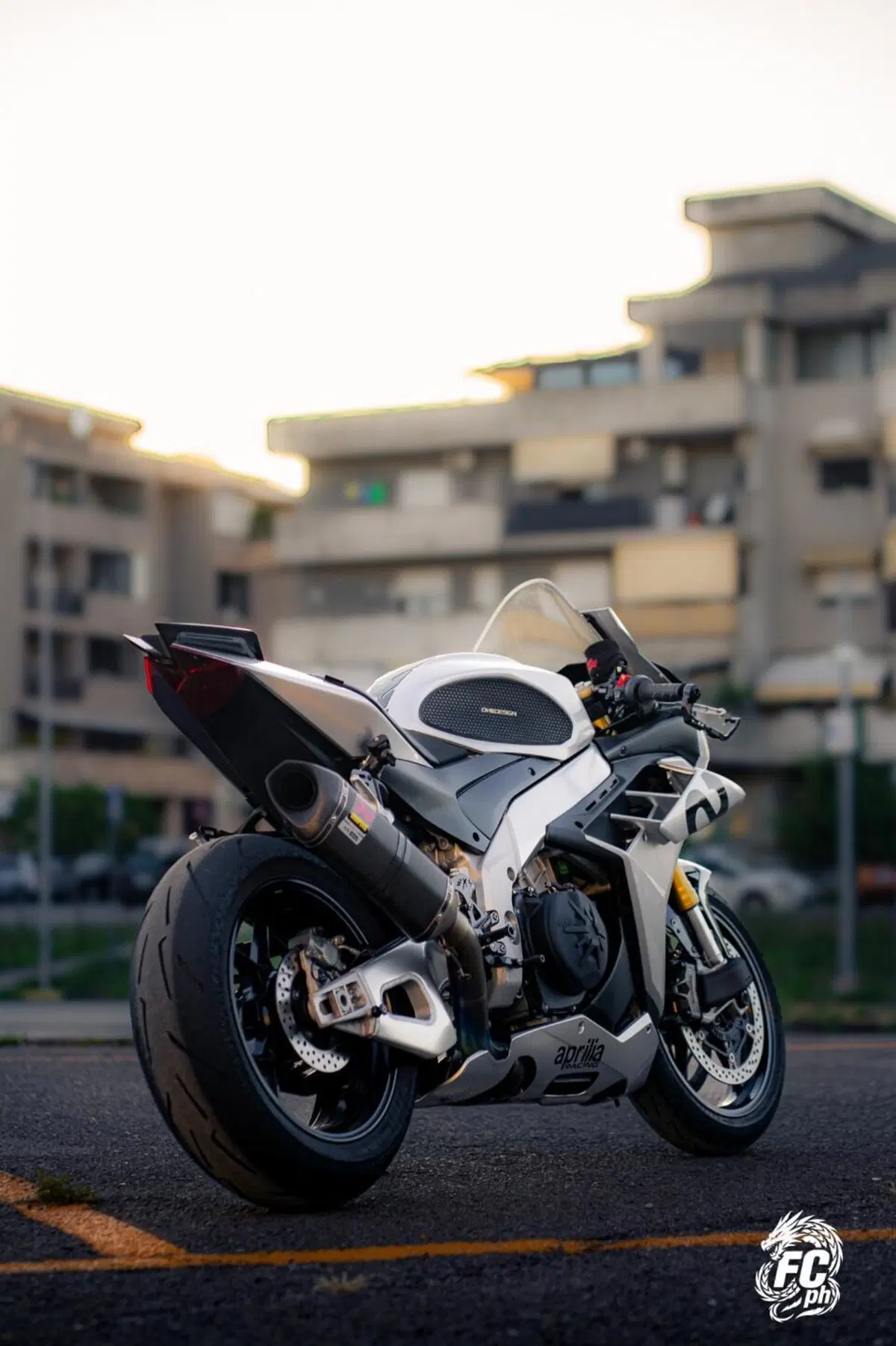 Aprilia RSV4 1100 (2021 - 24) (2)