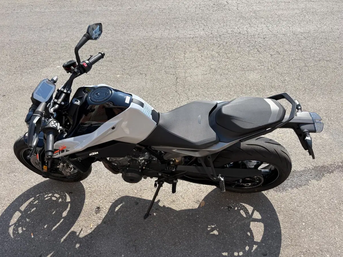 KTM 790 Duke L (2023 - 24) (2)
