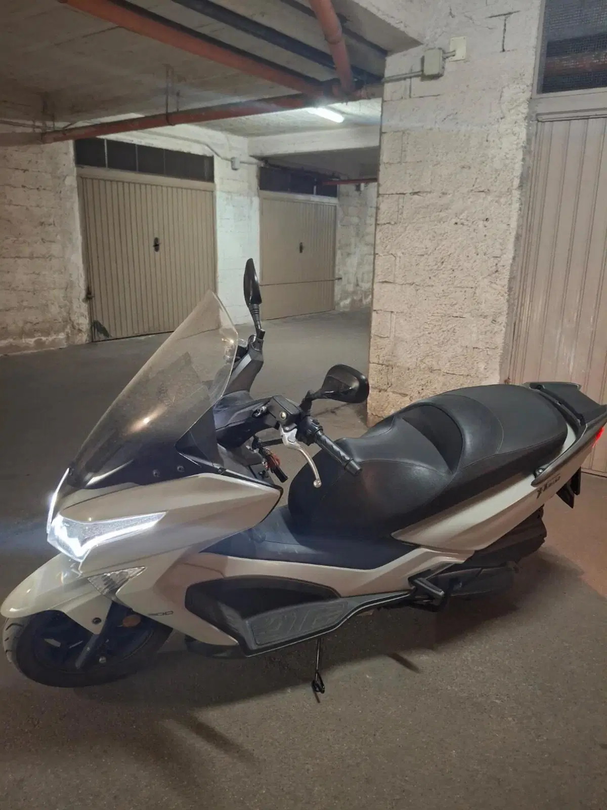 Kymco X-Town 300i (2021 - 24) (3)