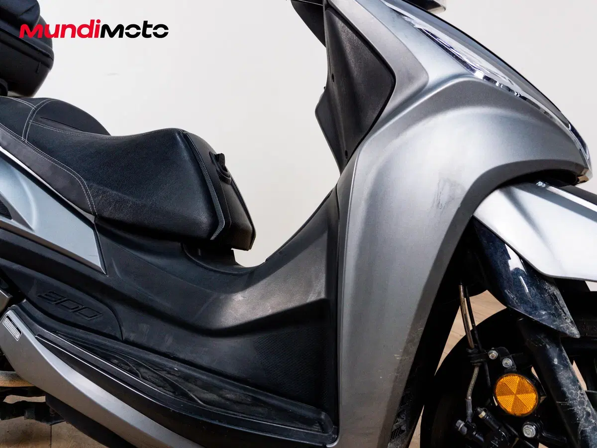 Kymco Agility 300 + (2020) (5)