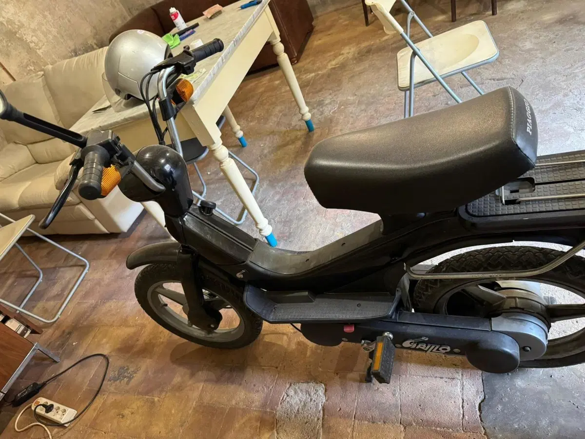 Piaggio Grillo 50 M (3)