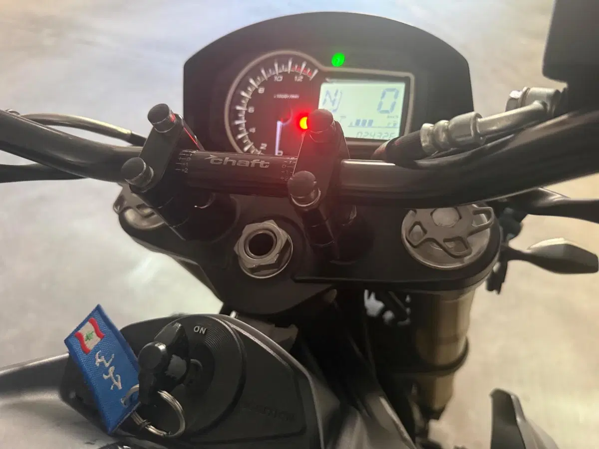 Suzuki GSR 750 Z SP ABS (2015 - 16) (5)