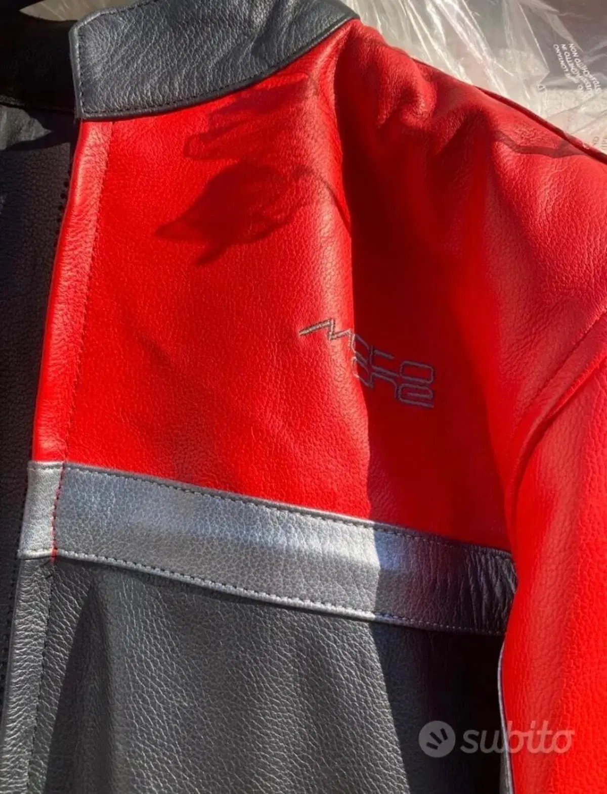 Giacca moto in vera pelle taglia S Moto One Europe (2)