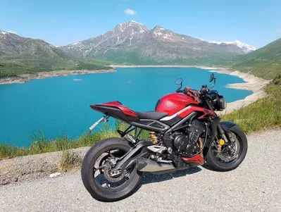 Triumph Street Triple 765 RS (2023 - 26) usata