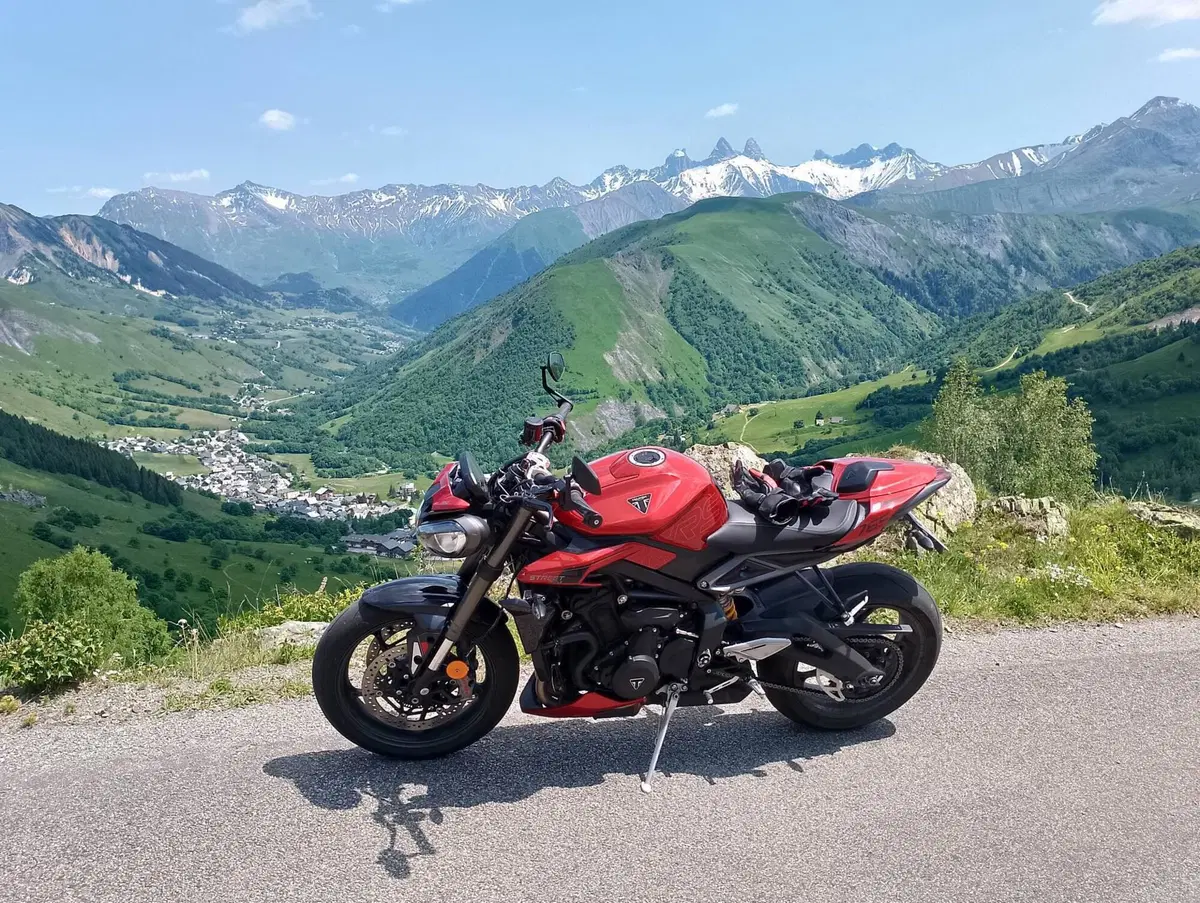 Triumph Street Triple 765 RS (2023 - 26) (2)