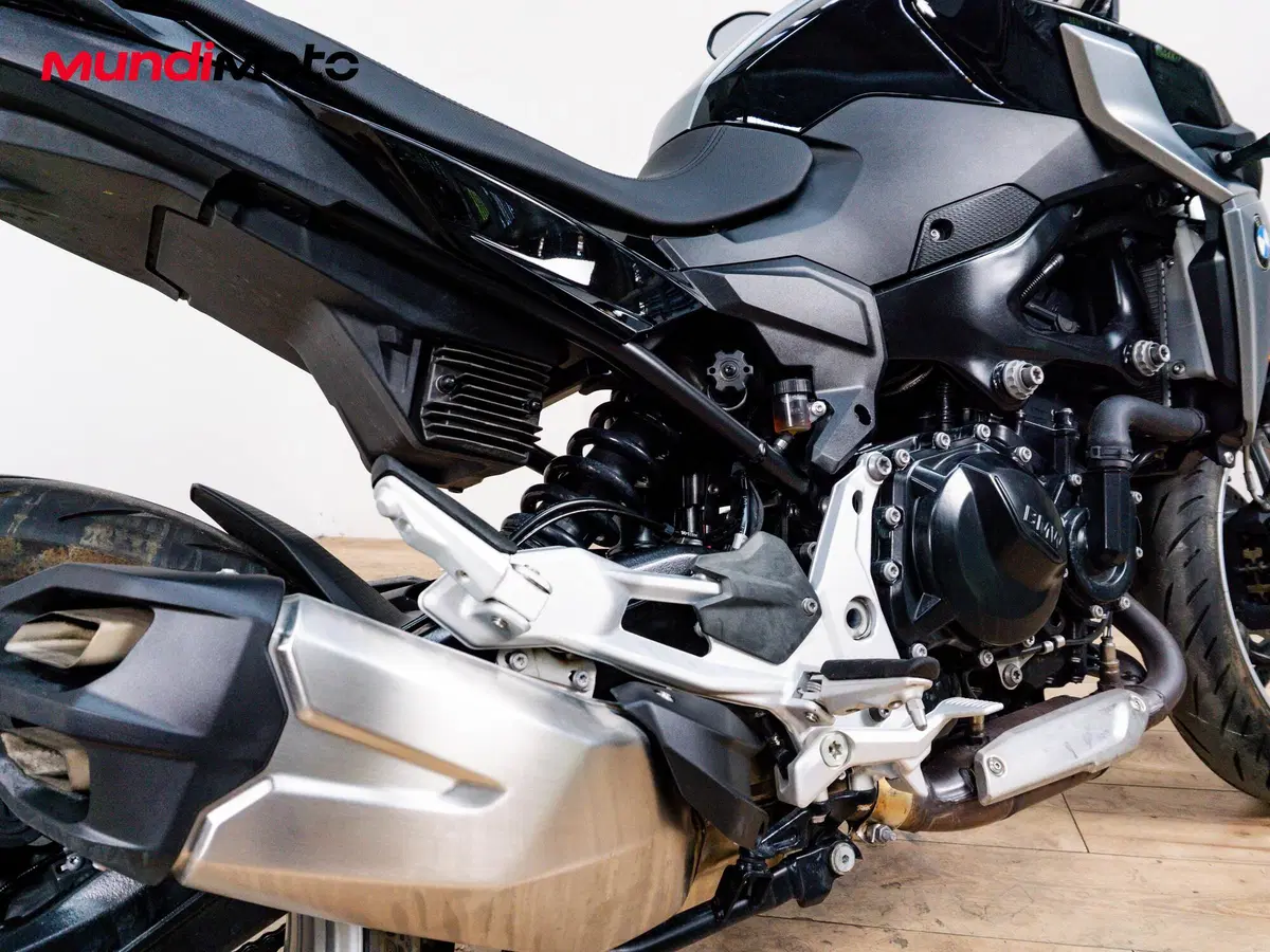 Bmw F 900 R (2017 - 20) (4)