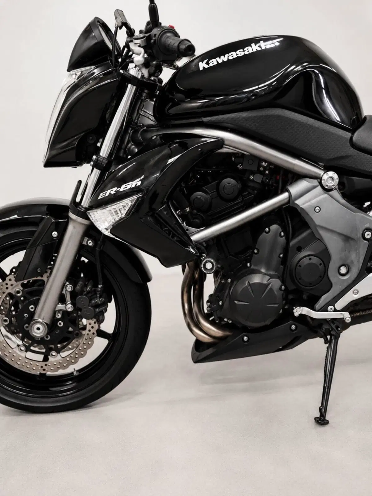 Kawasaki ER-6N (2009 - 11) (3)