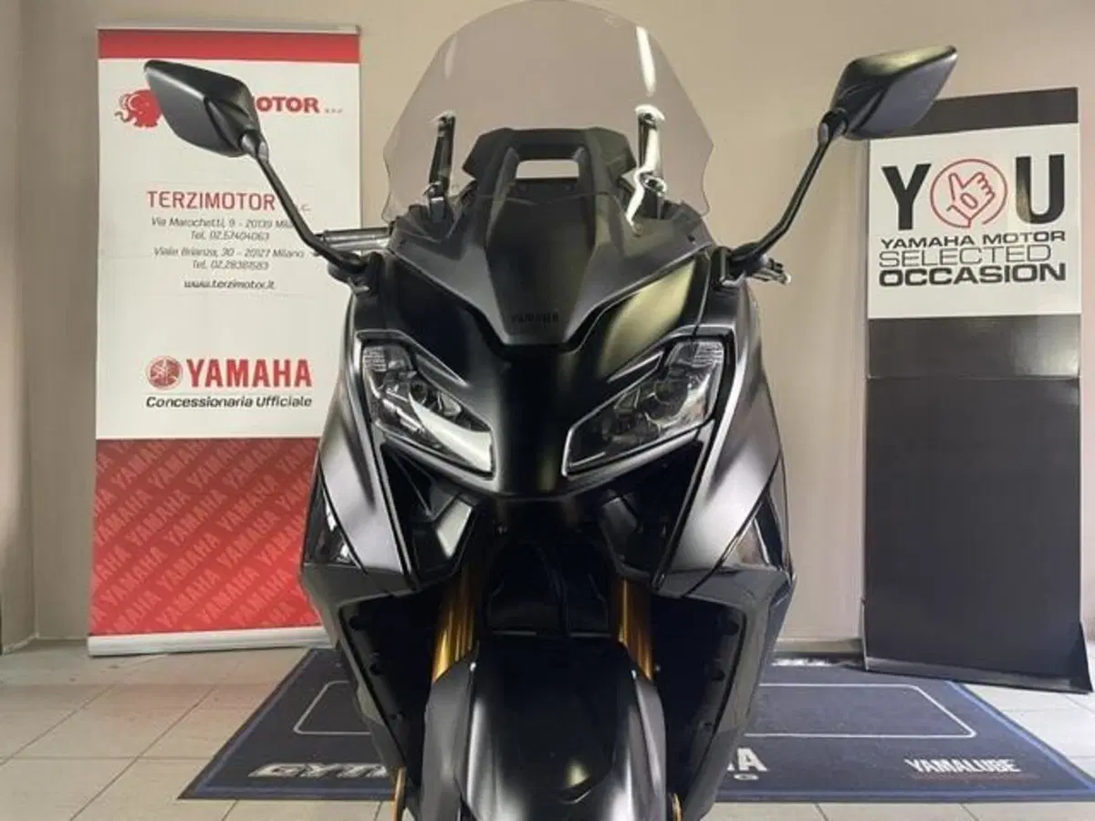 Yamaha T-Max 560 Tech Max (2022 - 24) (4)
