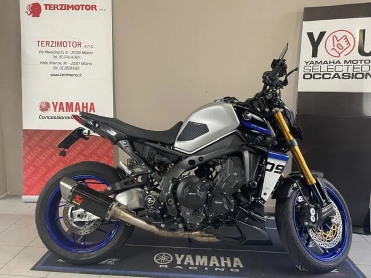 Yamaha MT-09 SP (2021 - 23) (4)