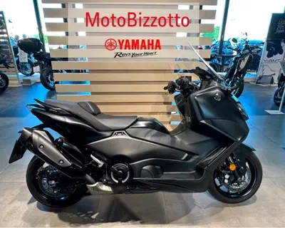 Yamaha T-Max 560 (2022 - 24) usata