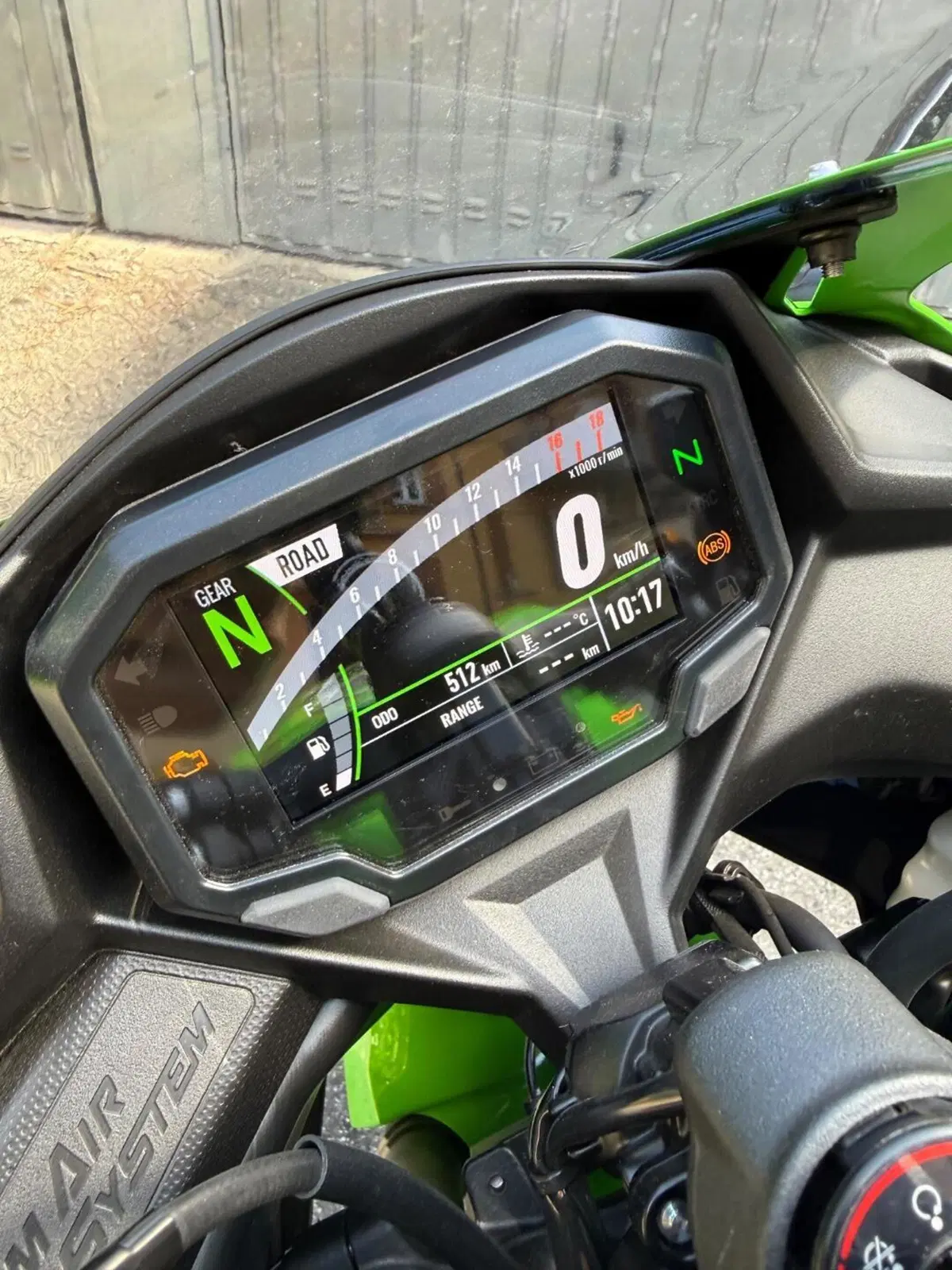 Kawasaki Ninja ZX-4RR (2024 - 26) (4)