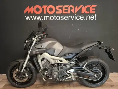 Yamaha MT-09 (2013 - 15) usata