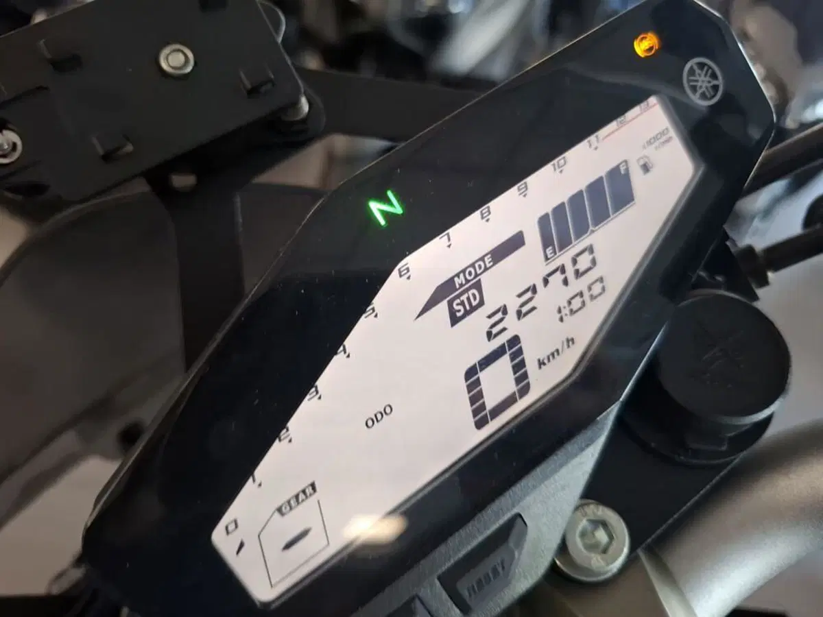 Yamaha MT-09 (2013 - 15) (7)