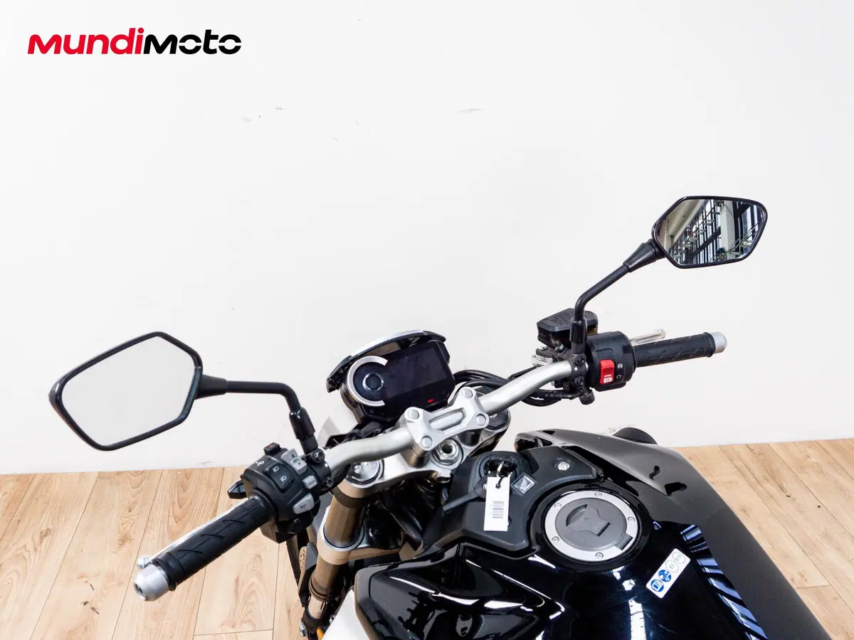 Honda CB 1000 R ABS (2011 - 17) (9)