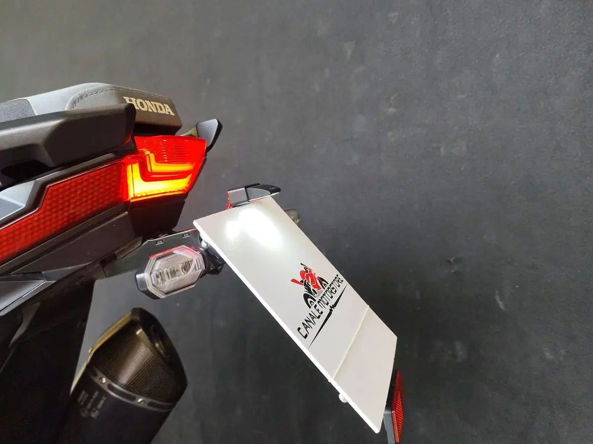 Honda X-ADV 750 (2018 - 20) (13)