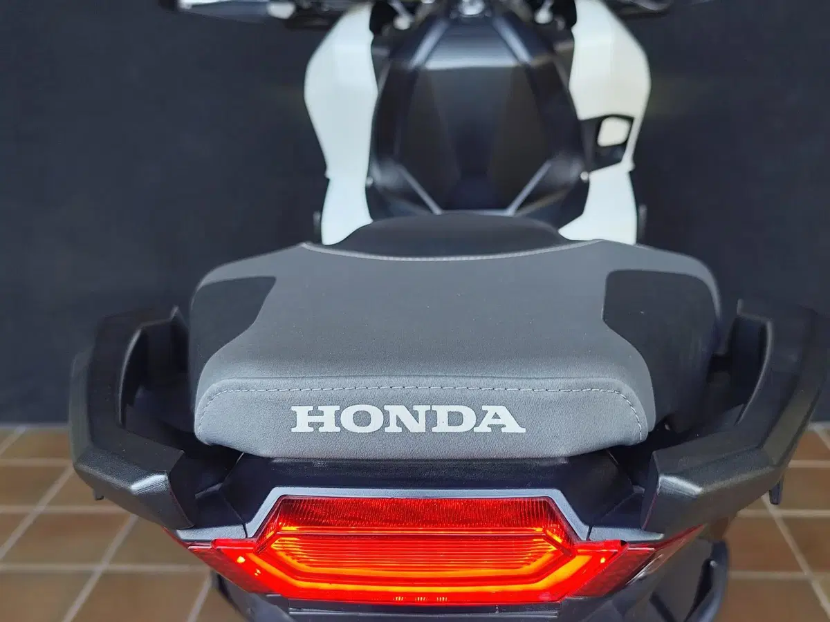 Honda X-ADV 750 (2018 - 20) (14)
