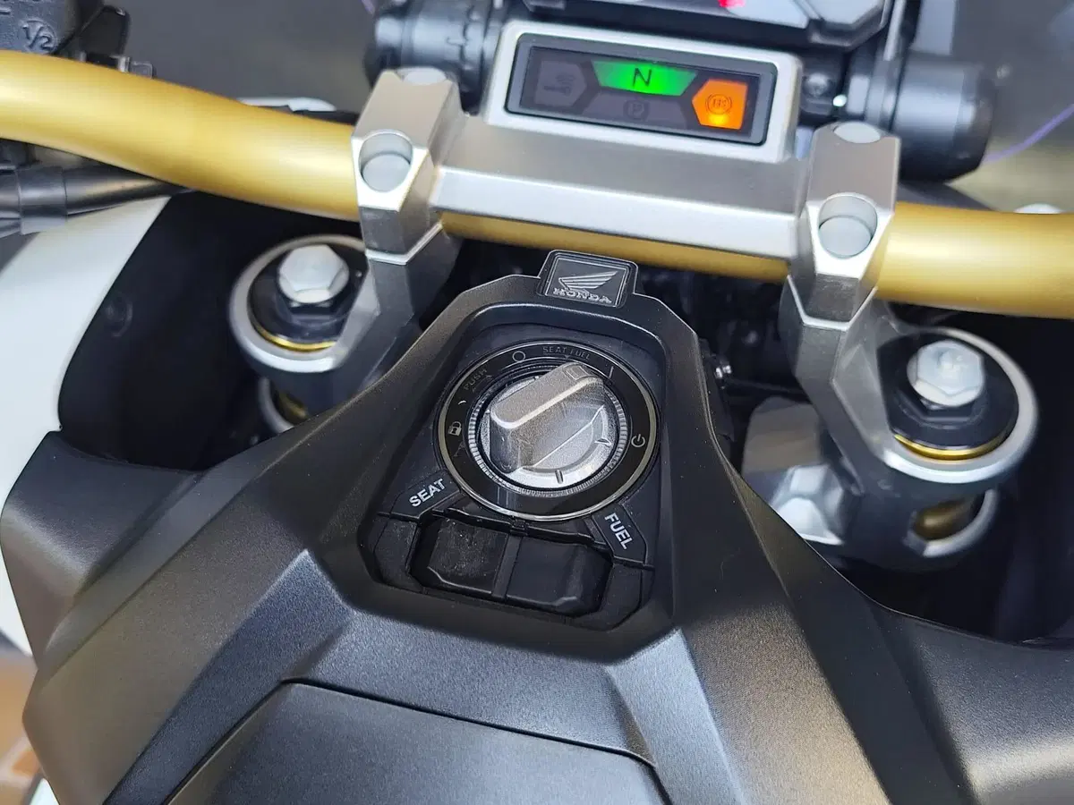 Honda X-ADV 750 (2018 - 20) (16)